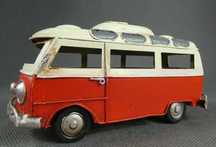 Metalowy samochód RETRO auto VW OGÓREK pojazd