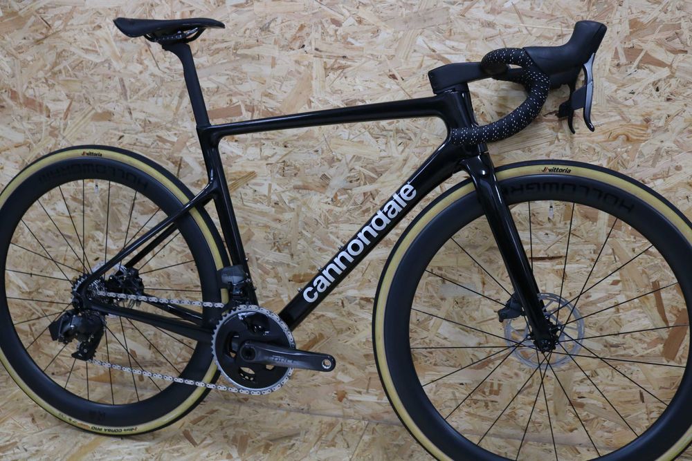 Bicicleta topo de gama Cannondale SuperSix Evo Hi-Mod - Force AXS 12v