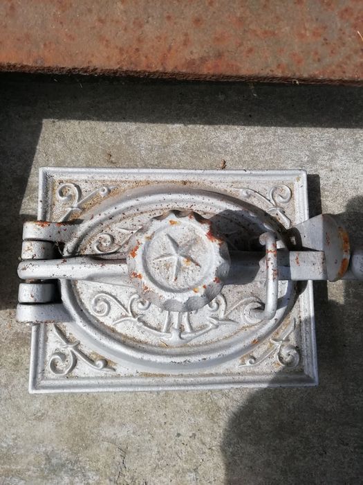 варочна поверхня   в  комплекті.   ГРУБКА