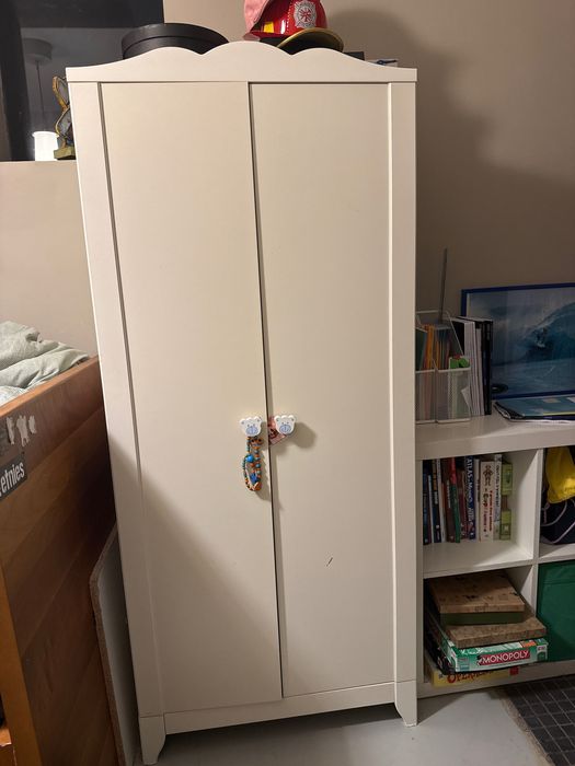 Móvel branco IKEA