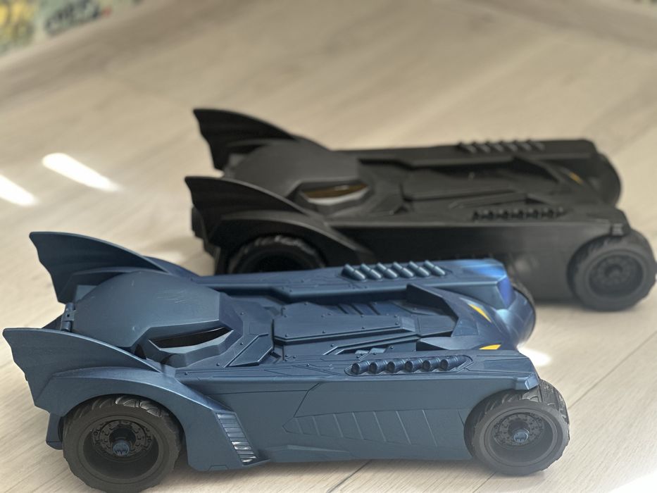 Продам машинки іграшкові