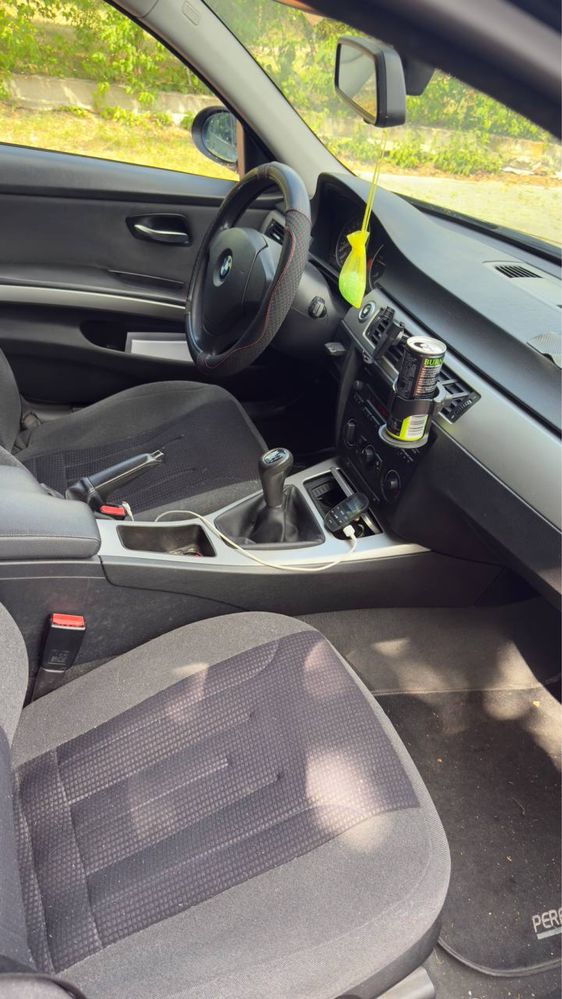 Zpredam BMW e91 2.0 diesel 163 km