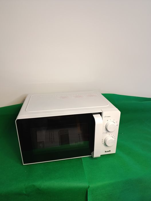 Microondas Kunft 20L (3 anos garantia)