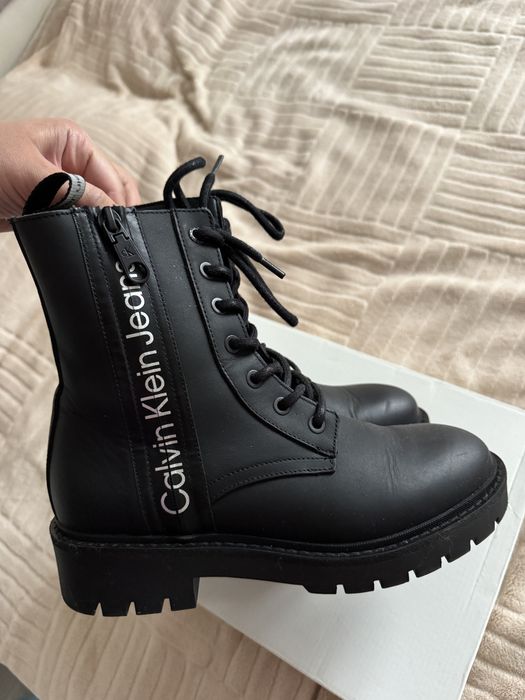 Чоботи осінні calvin klein