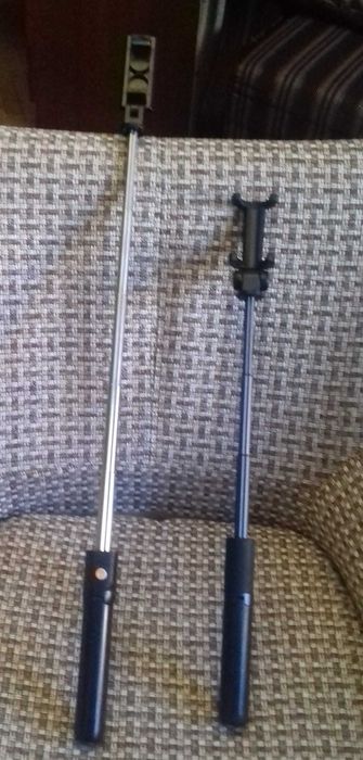 2 палочки   селфи с блютузом.