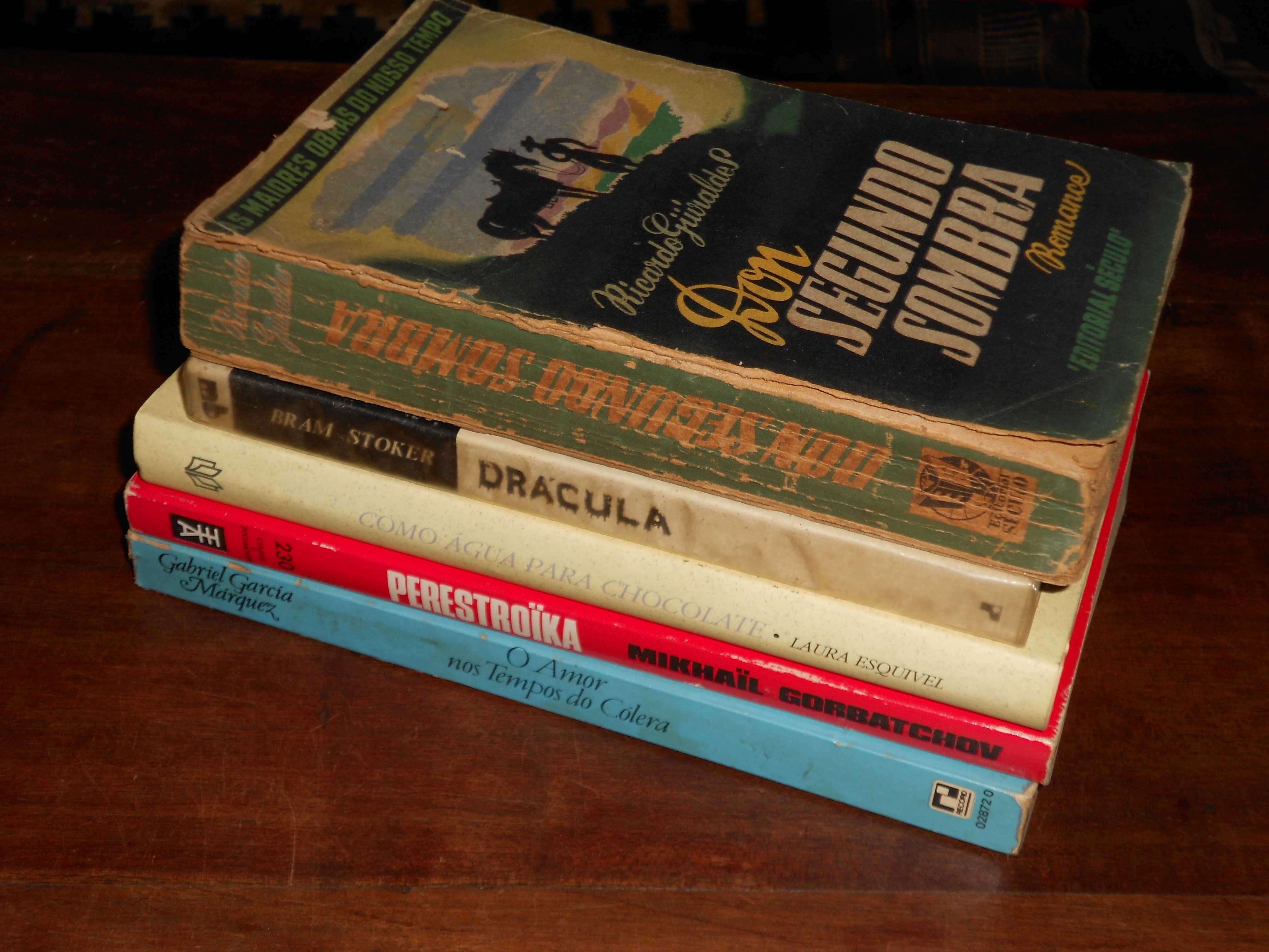 Livros Garcia Marquez, Perestroika, Esquivel, Bram Stoker, Guiraldes