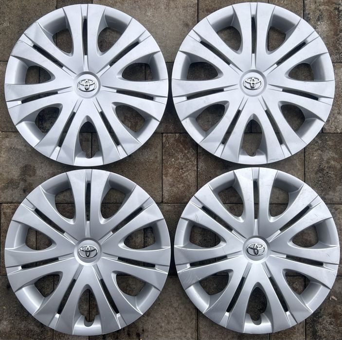 Kołpaki Toyota 16 Auris, Corolla, Verso, Avensis - na sztuki