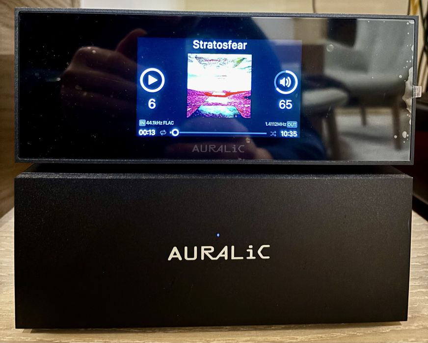 Auralic Vega S1 + Auralic PSU S1