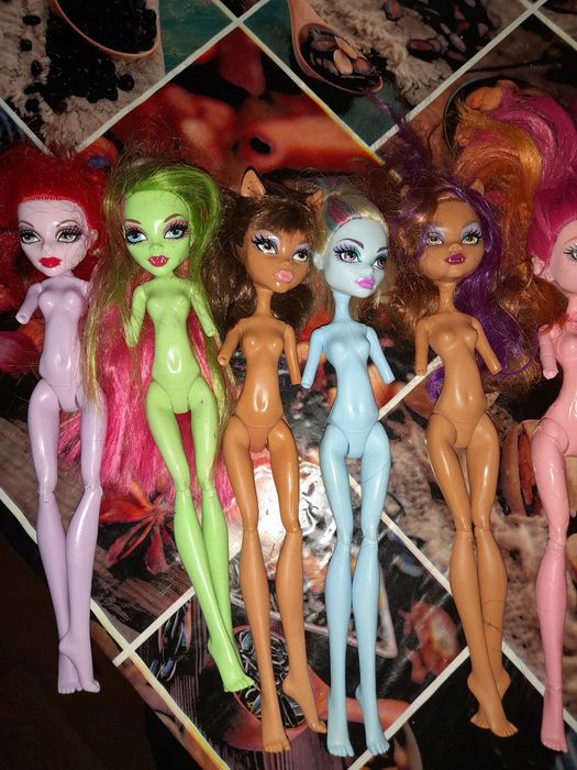 Кукла монстер хай и к ним аксесуари