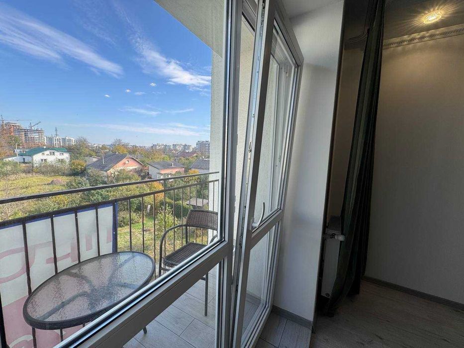 Продаж трьох кімнатної квартири