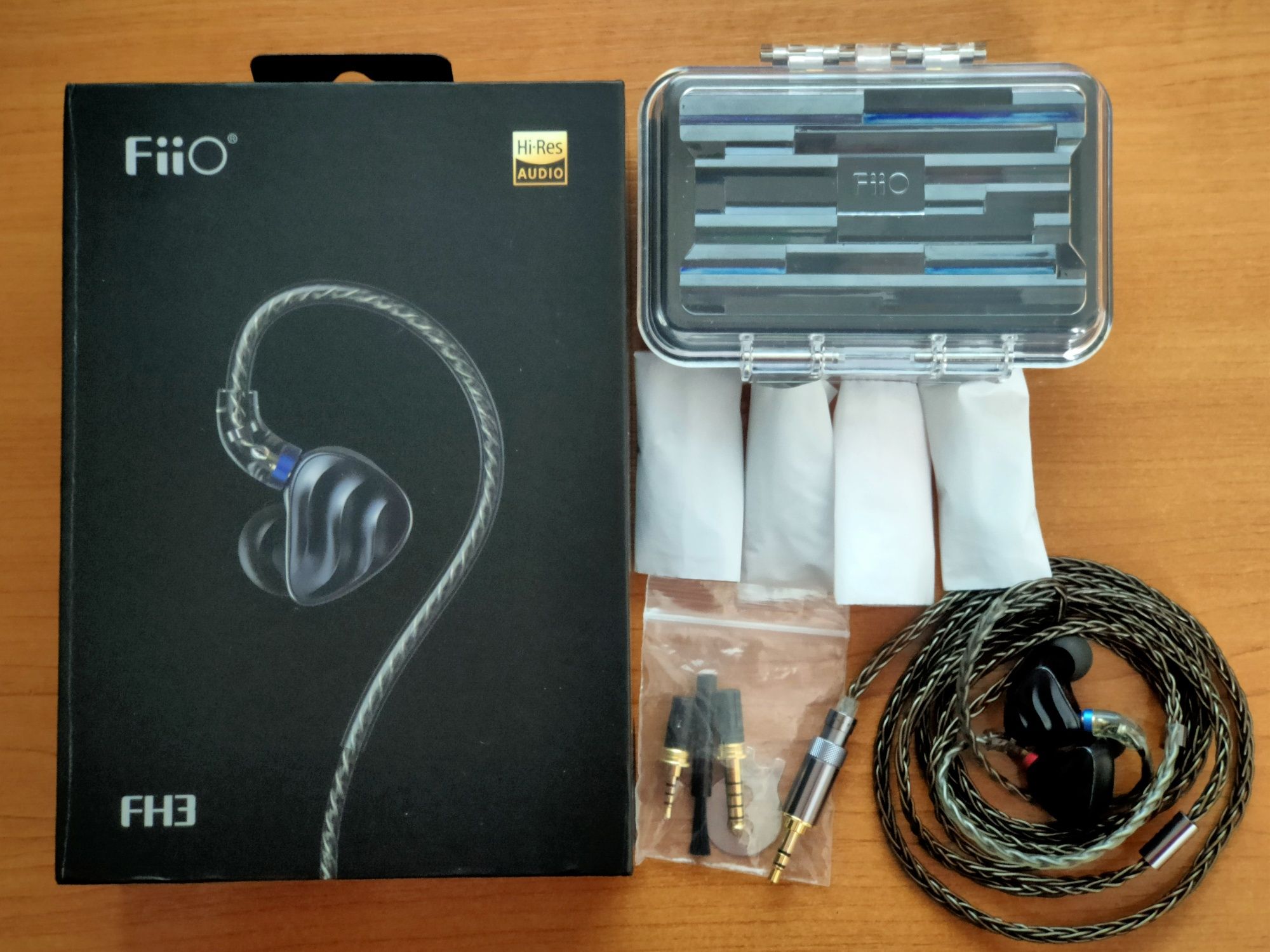 Навушники Fiio FH3 + кабель Fiio LC-RC MMCX