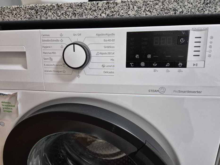 Máquina de Lavar Roupa BEKO WTA 10712 XSWR (10 kg - 1400 rpm - Branco)
