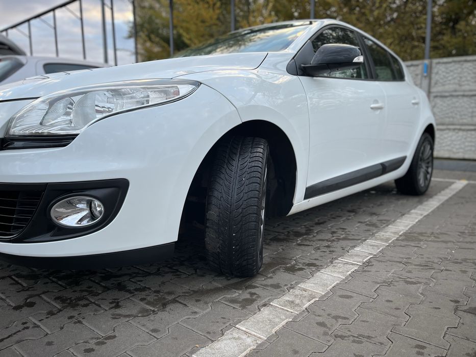 Продам megan 3 2013 рік