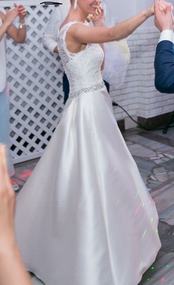 Piękna suknia ślubna Sposa Isabel rozm. 36 +  pokrowiec