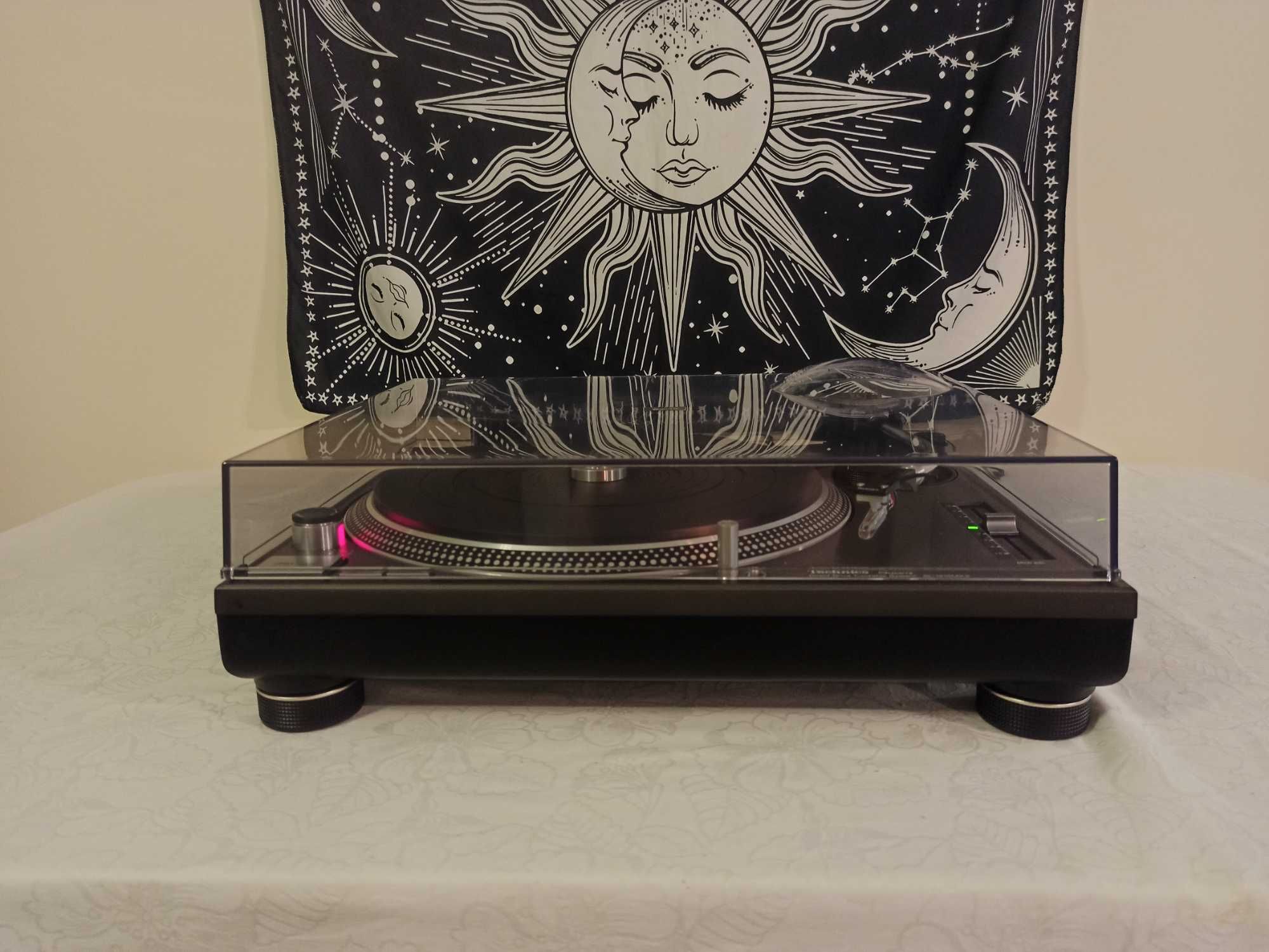 Gramofon TECHNICS SL-1210MK2
