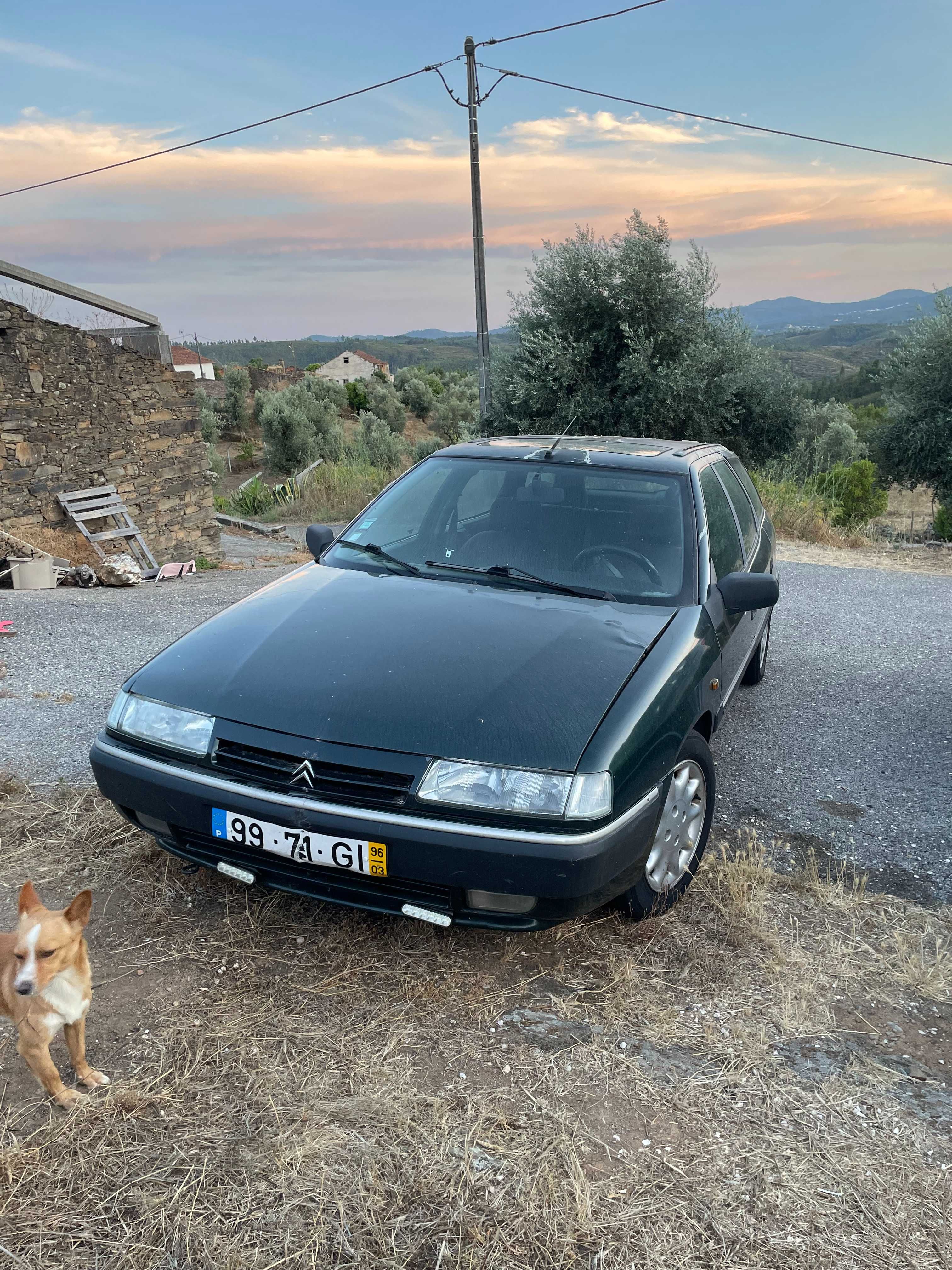 Citroën Xantia - Conforto espaço para suas viagens!