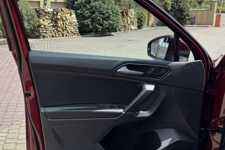 Фольксваген Тігуан 2017 2.0TSI SE+