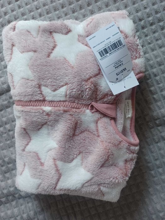 Nowy Kombinezon firmy NEXT rozmiar 68