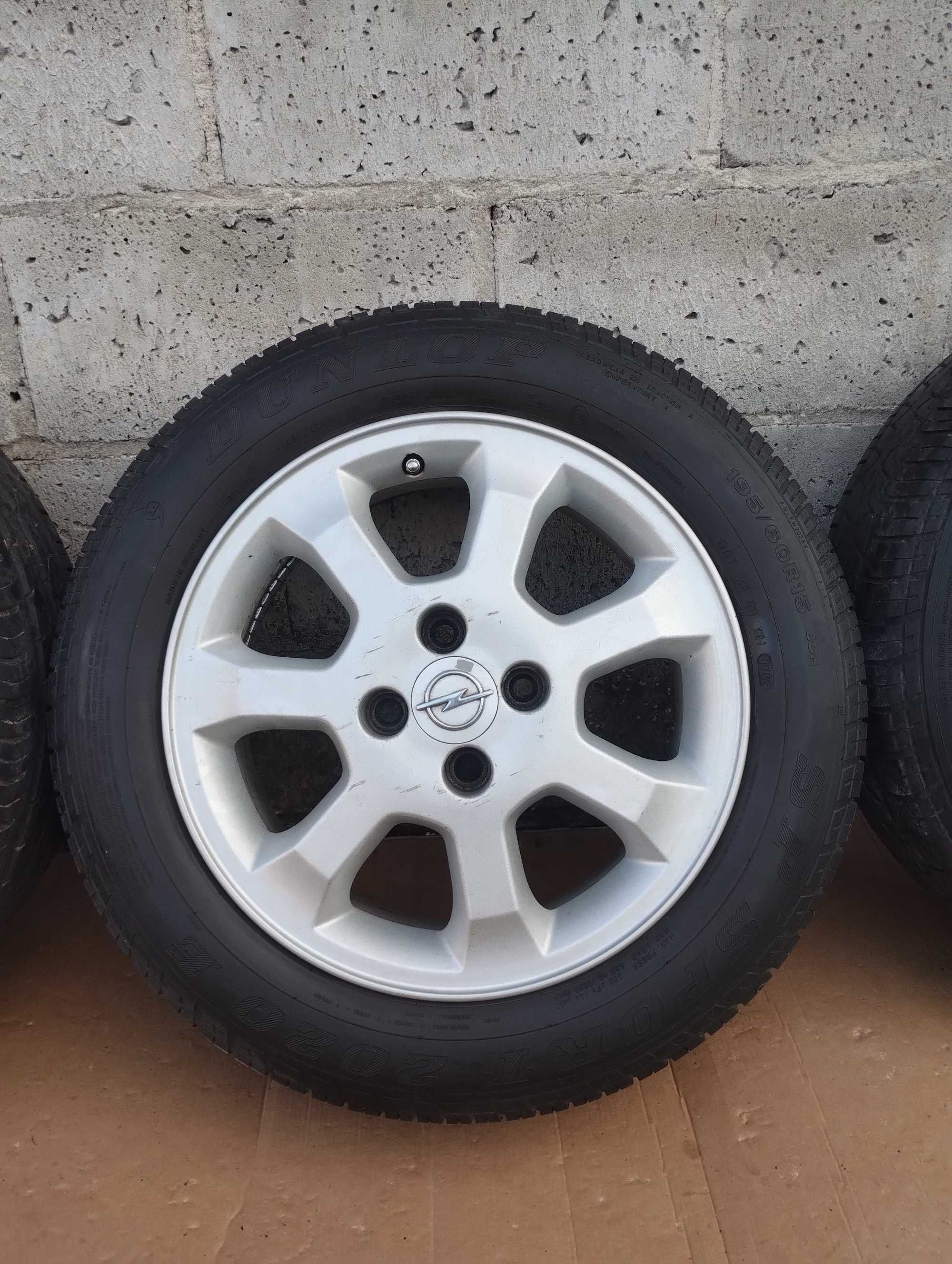 Komplet kół letnich 195/60R15 do Opla II Astry G