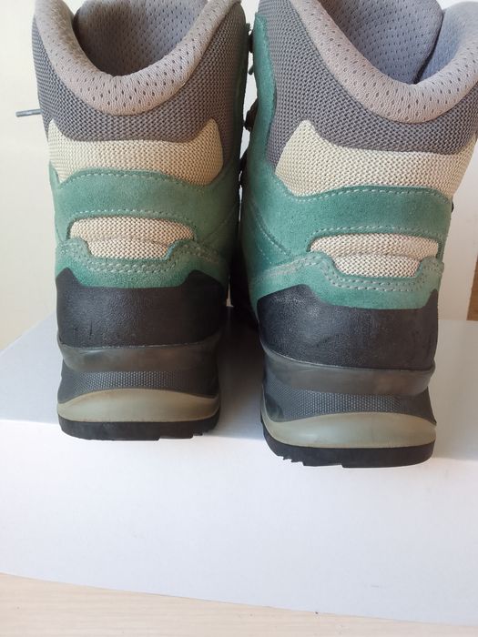 Кросівки хайтопи LOWA 40  розмір