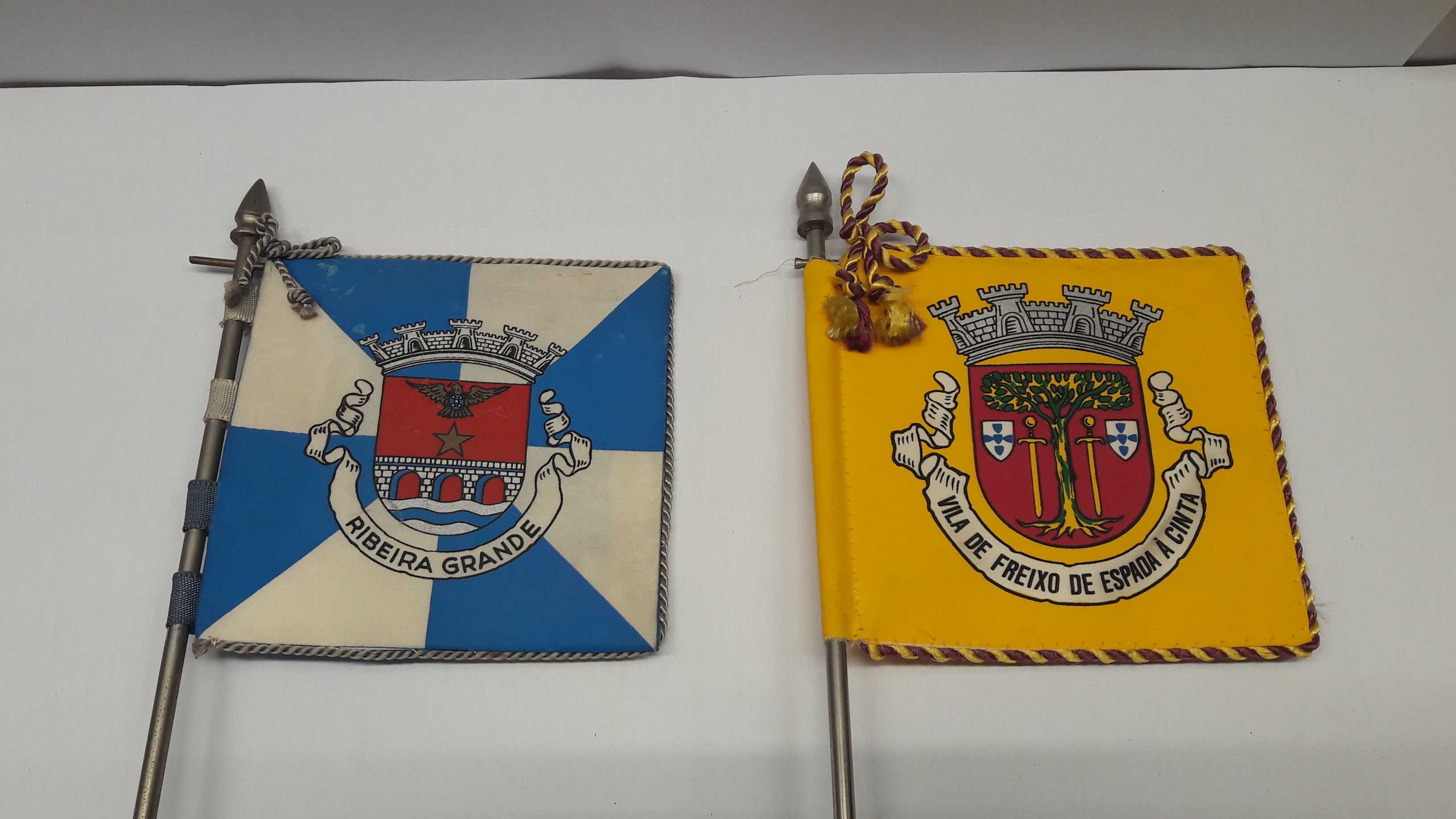 Bandeiras das localidades e galhardetes