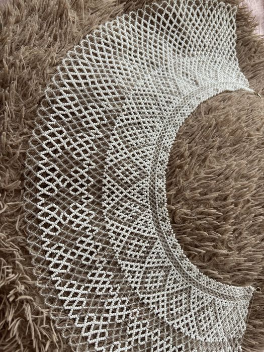 Силянка, криза прозоро-біла