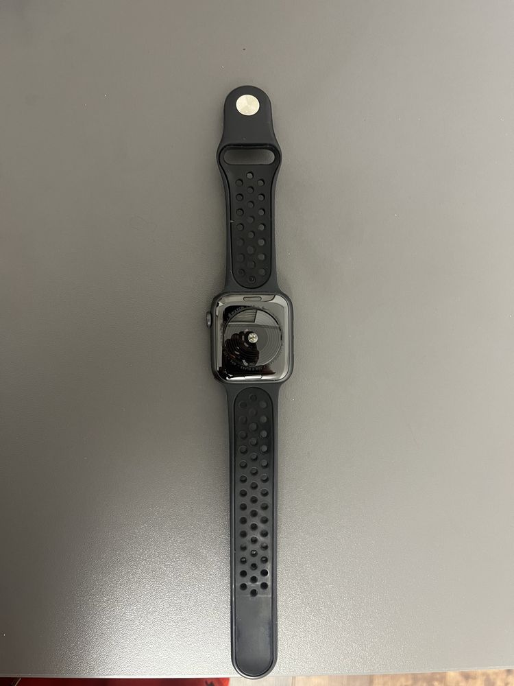 Apple Watch SE 44mm,Nike version
