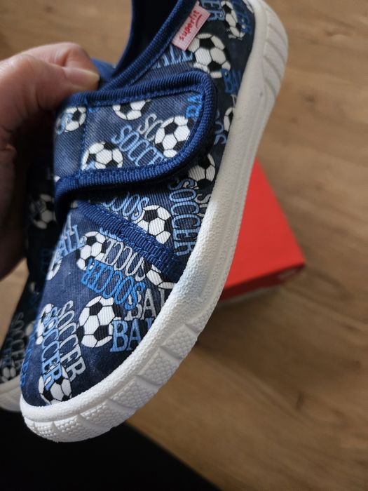 Kapcie dla chłopca superfit 29 nowe