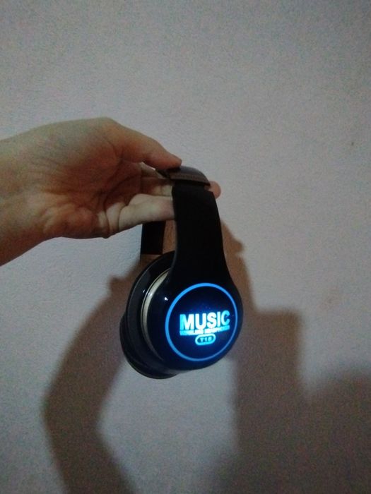 Бездротові навушники t15 — стильні, зручні та універсальні