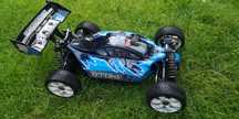 Buggy 1:8 nitro TeamC StokeN samo podwozie
