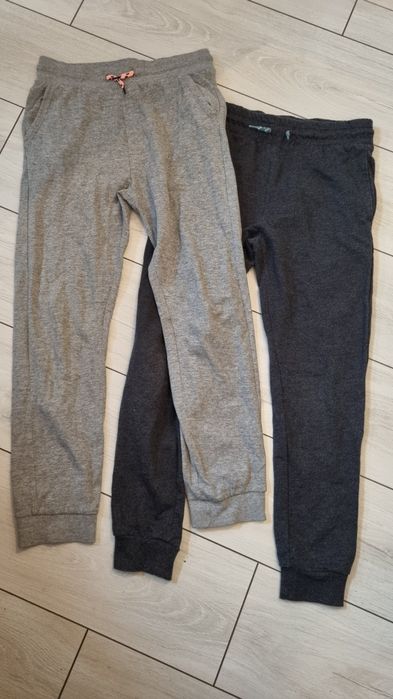 2x spodnie dresowe 152/158