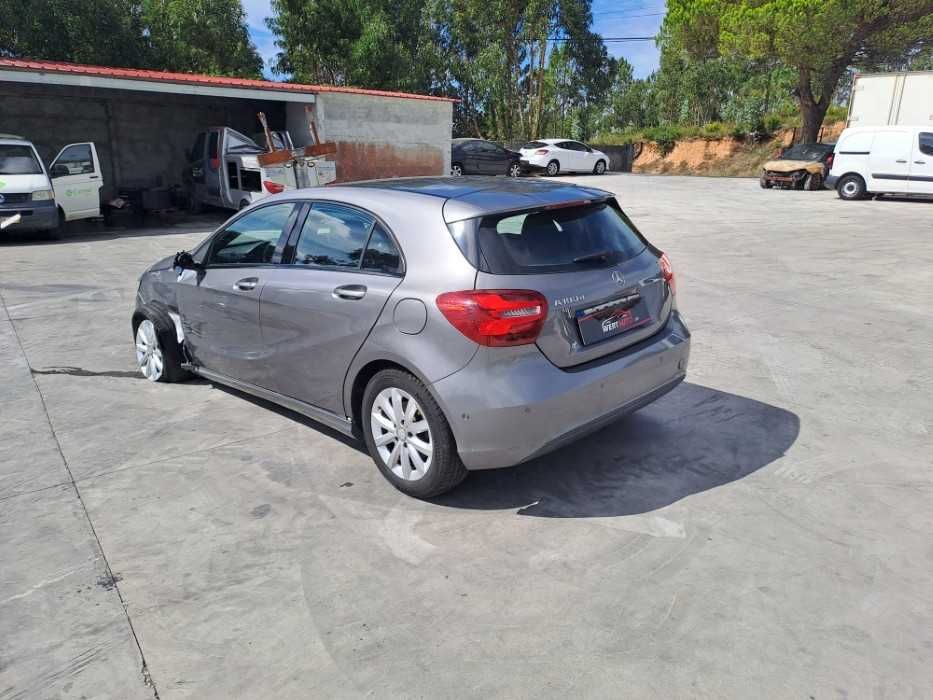 Mercedes A180d, 2016