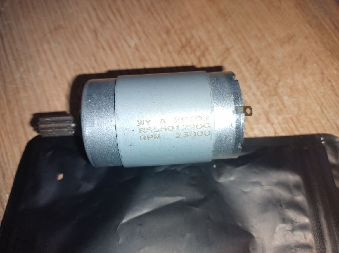 Motor do samochodu dziecięcego