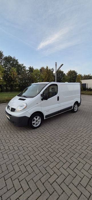 Renault trafic blaszak