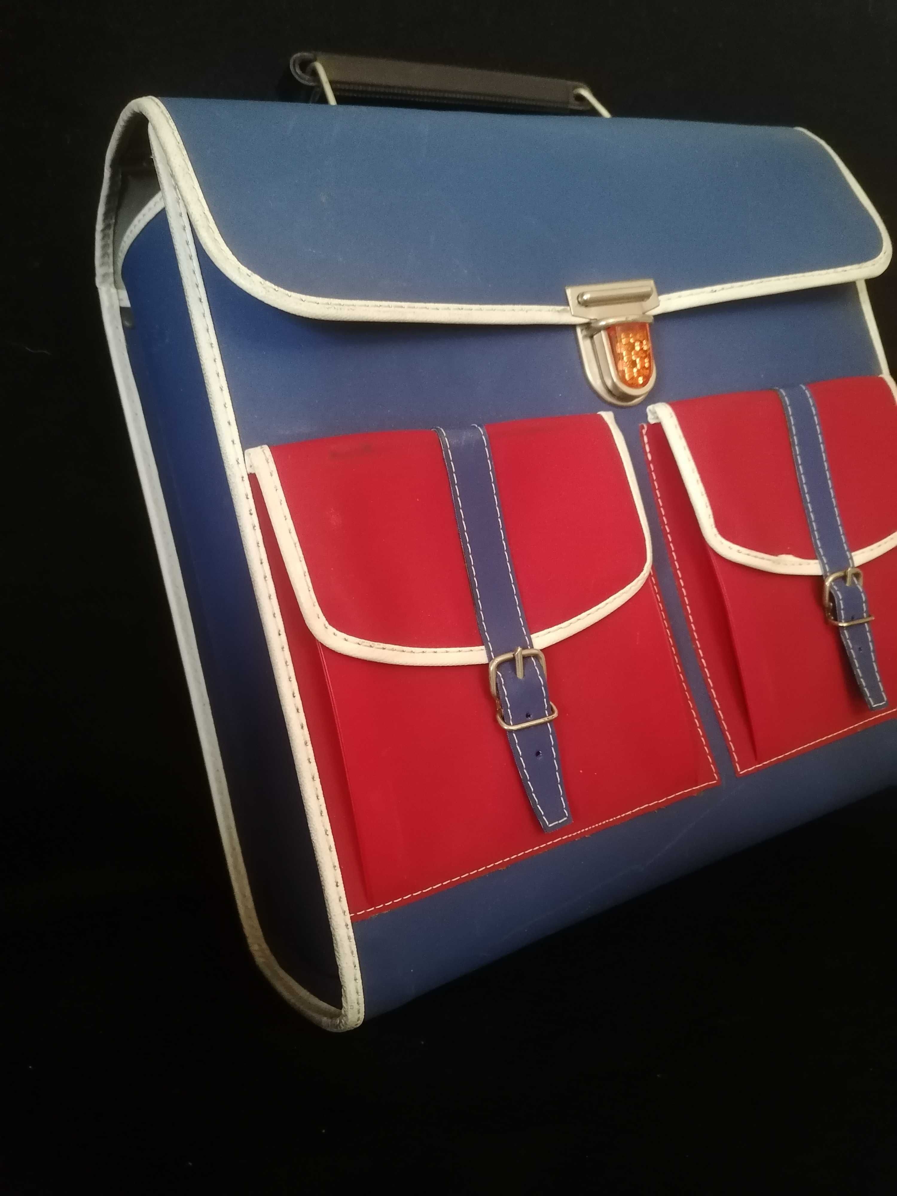 Mala/Pasta Escolar Vintage_cor azul e vermelho