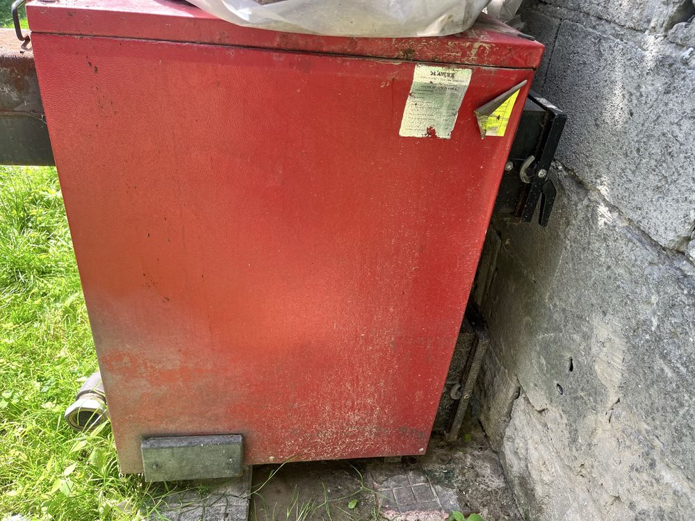 Piec Sławex lekko uszkodzony