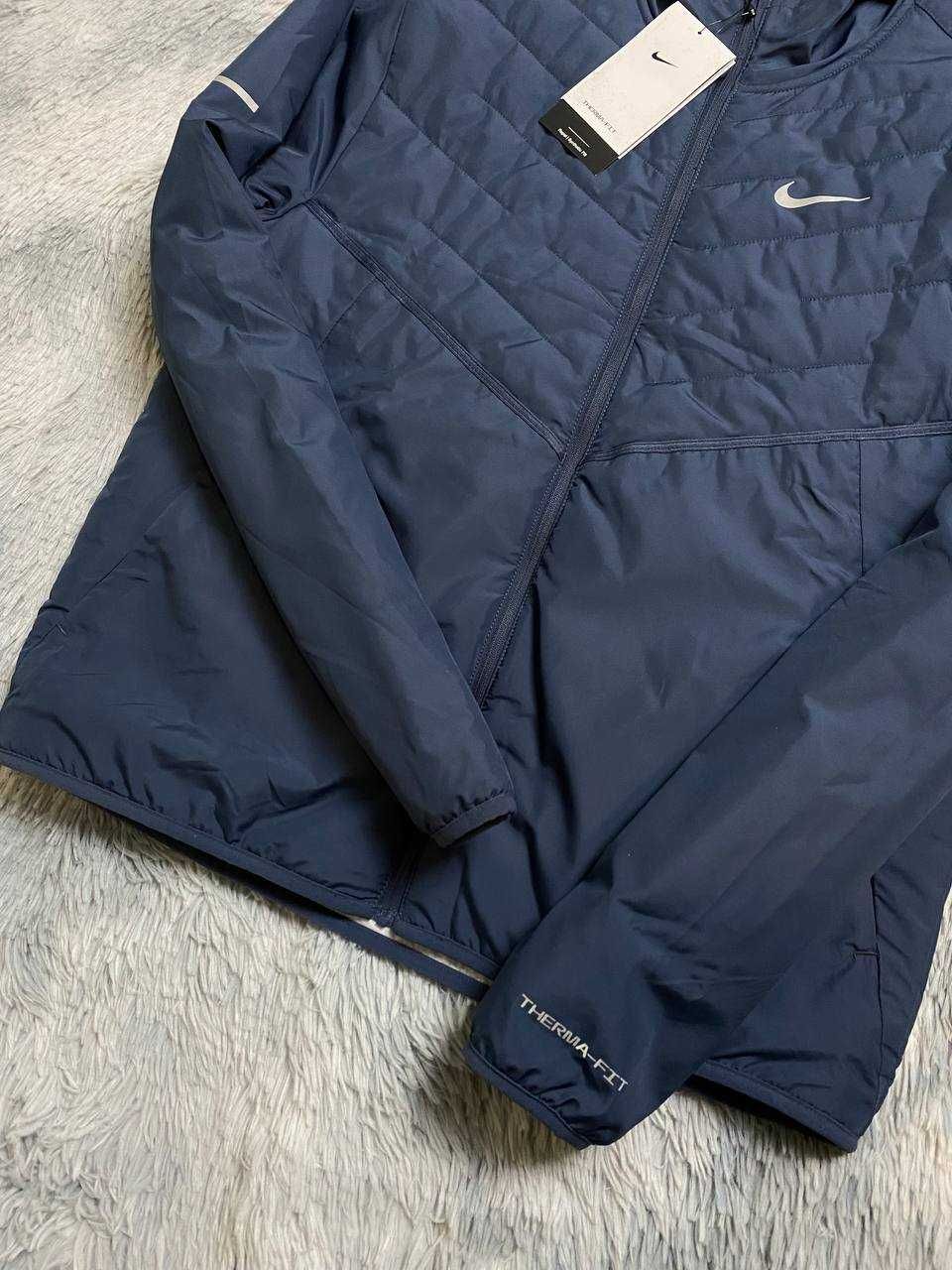 Куртка ветровка Nike Therma Fit