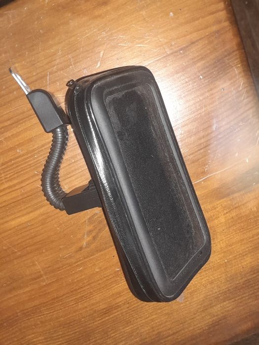 Suporte de telemóvel Mota