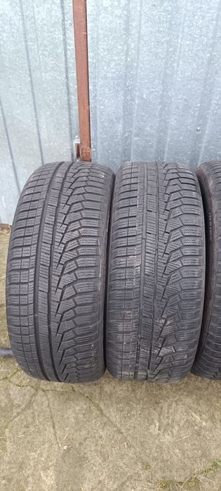Opony zimowe Hankook 205/50r17