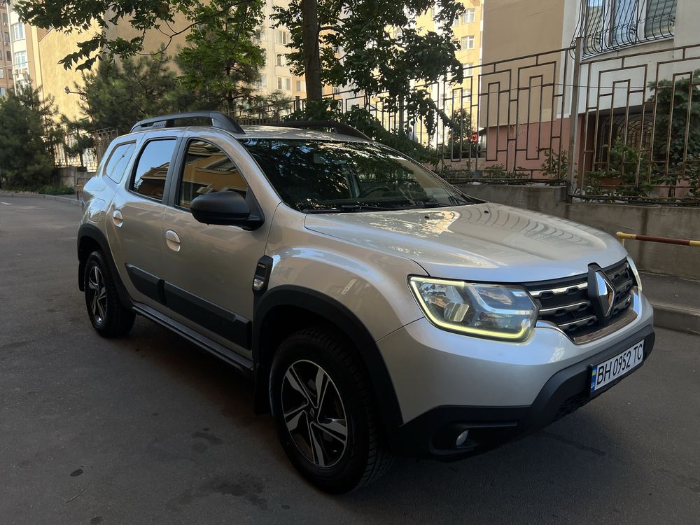 Renault Duster 2018 год 1.5 дизель Официал Полный Привод