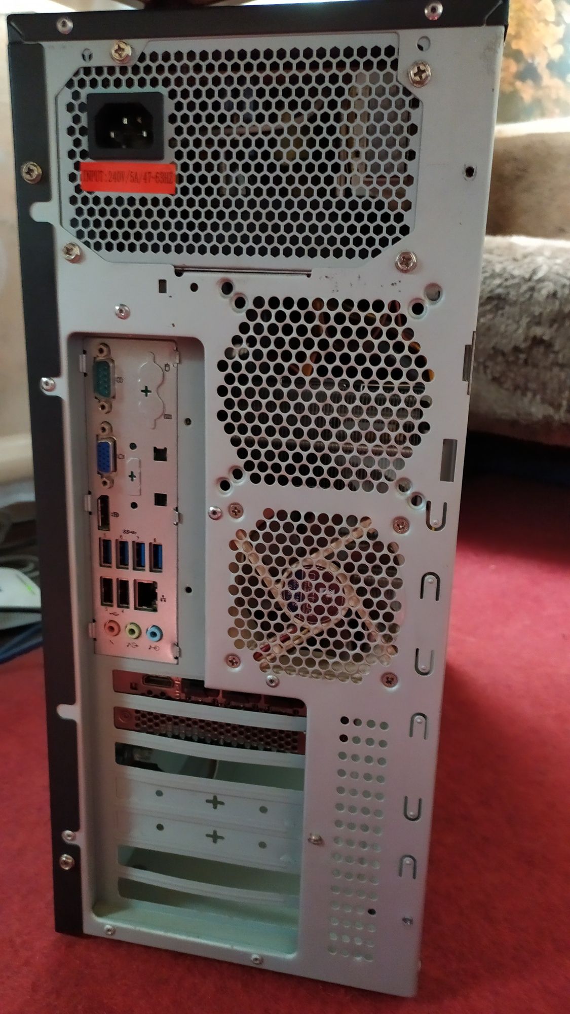 ПК з монітором 21.5  і проц i7 3770k