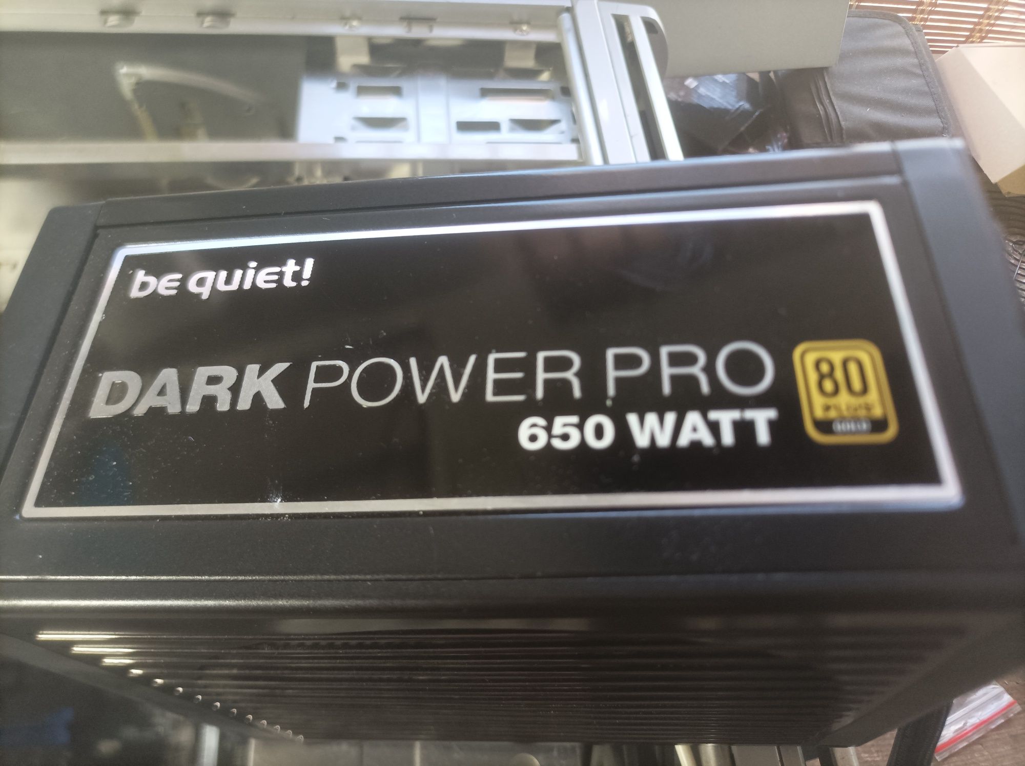 Fonte Be Quiet 650W