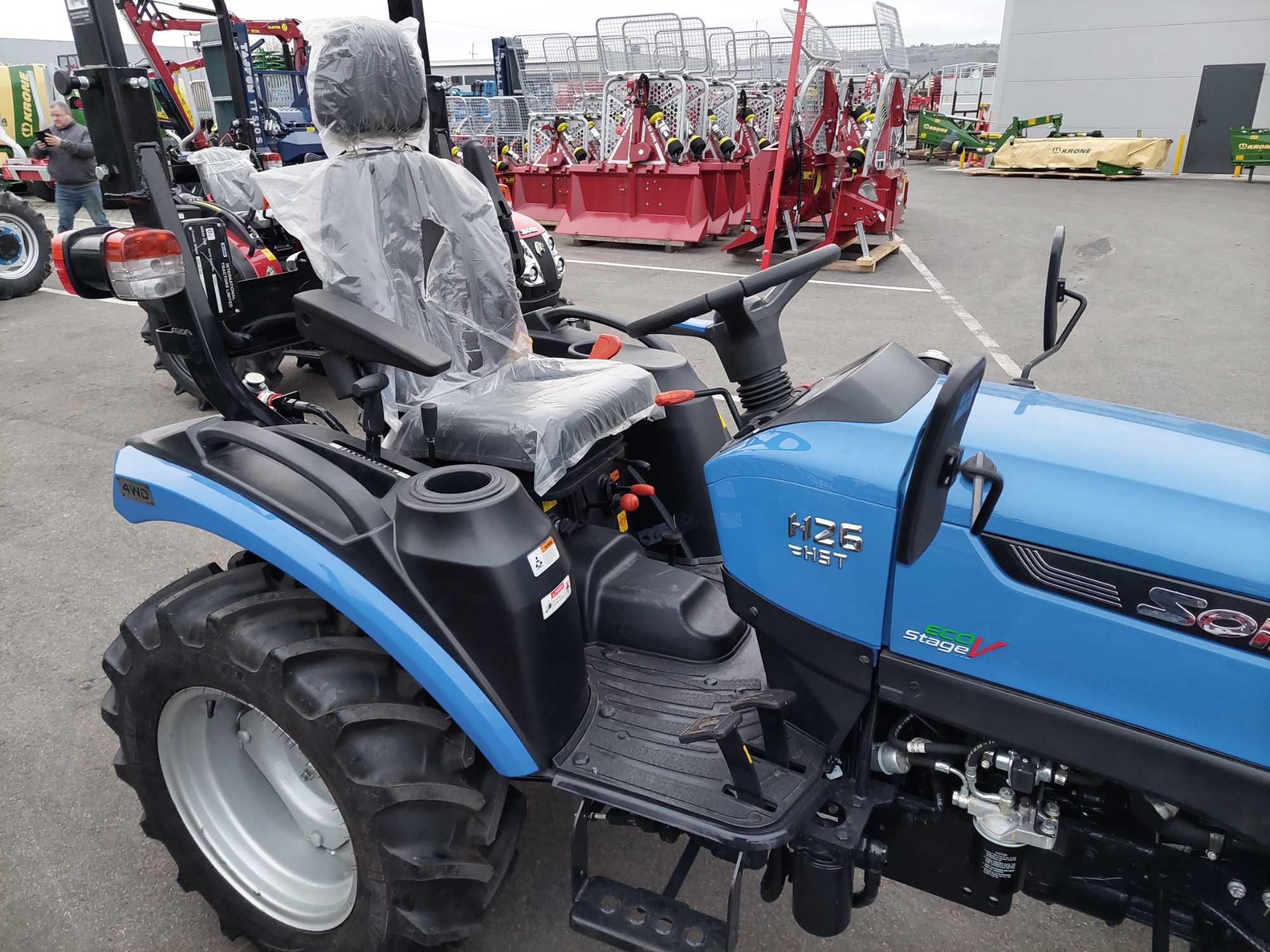 Ciągnik mini traktor Solis S 26 HST - napęd 4 WD - Duże rabaty !