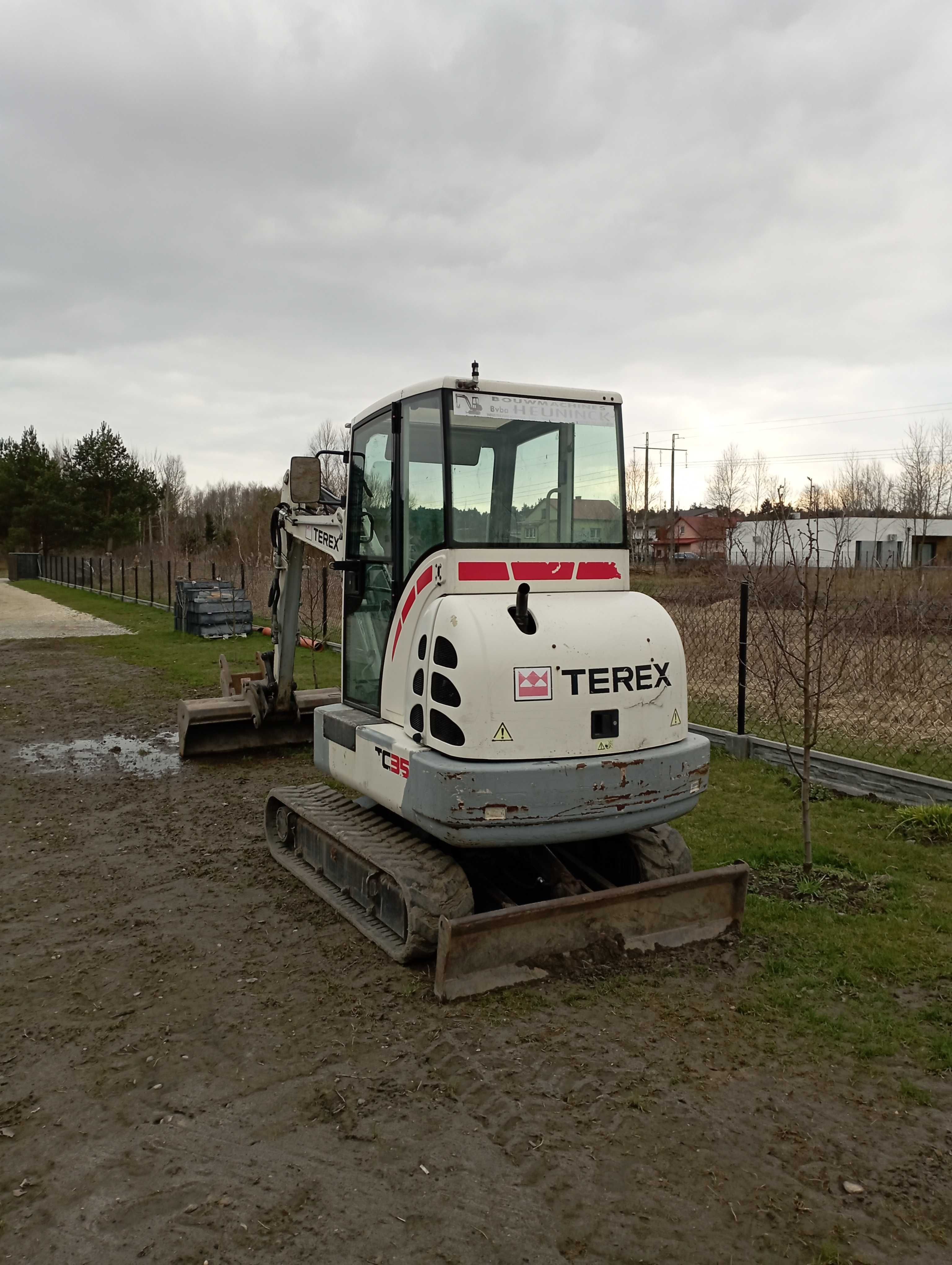 Sprzedam koparkę terex tc 35