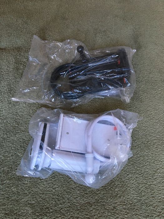 Uchwyt na iPod i telefon