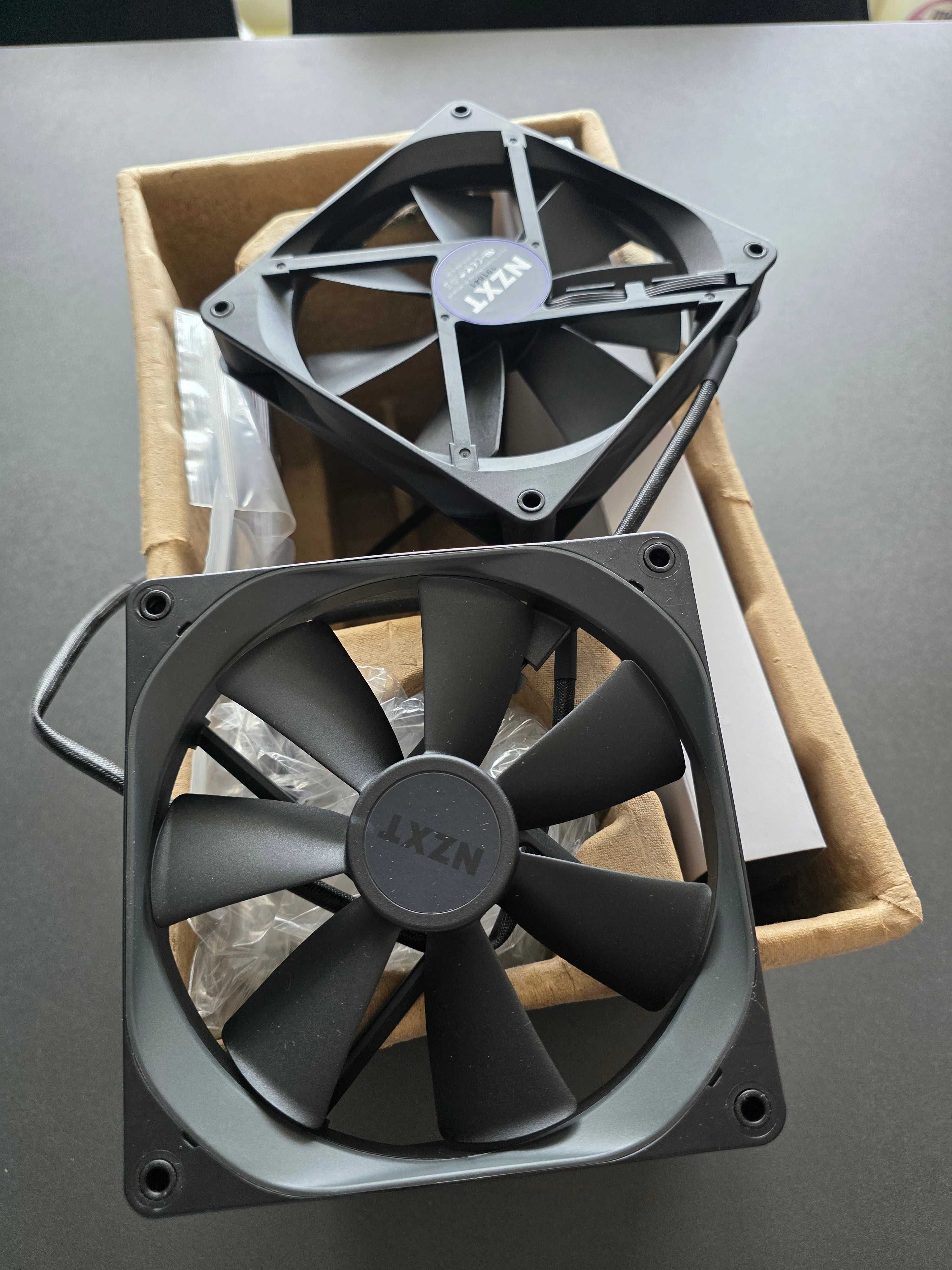 Asus Maximus IX Hero, Intel i7-7700K + Kraken x62