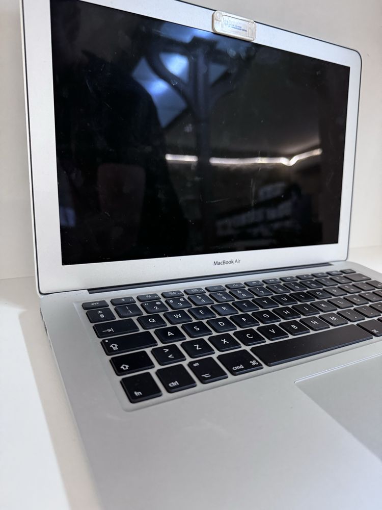 Portátil MacBook intel i5 usado