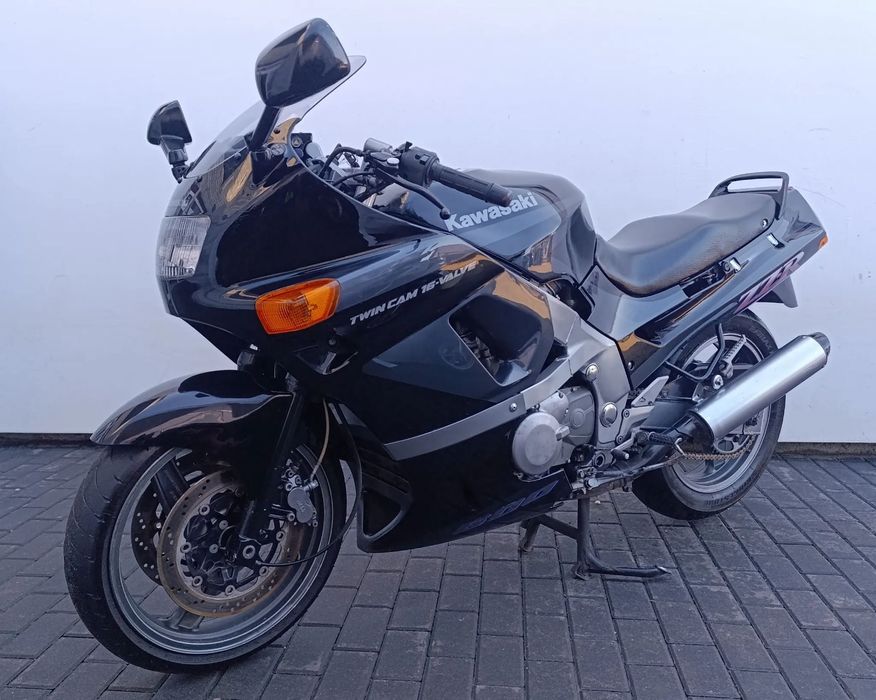 Kawasaki ZZR 600 zachowany w oryginale ZZ-R 600 ZDROWA SZTUKA