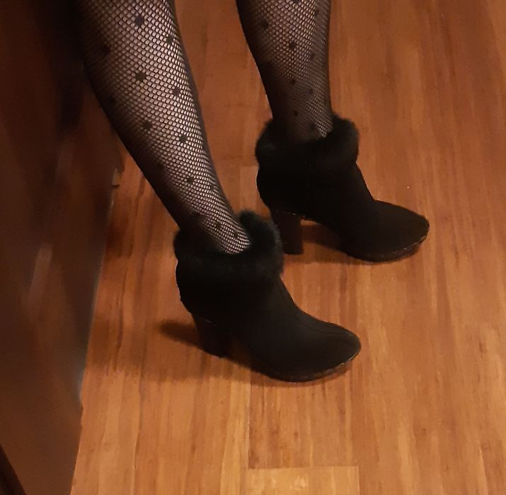 Botki Venezia 36, zamszowe