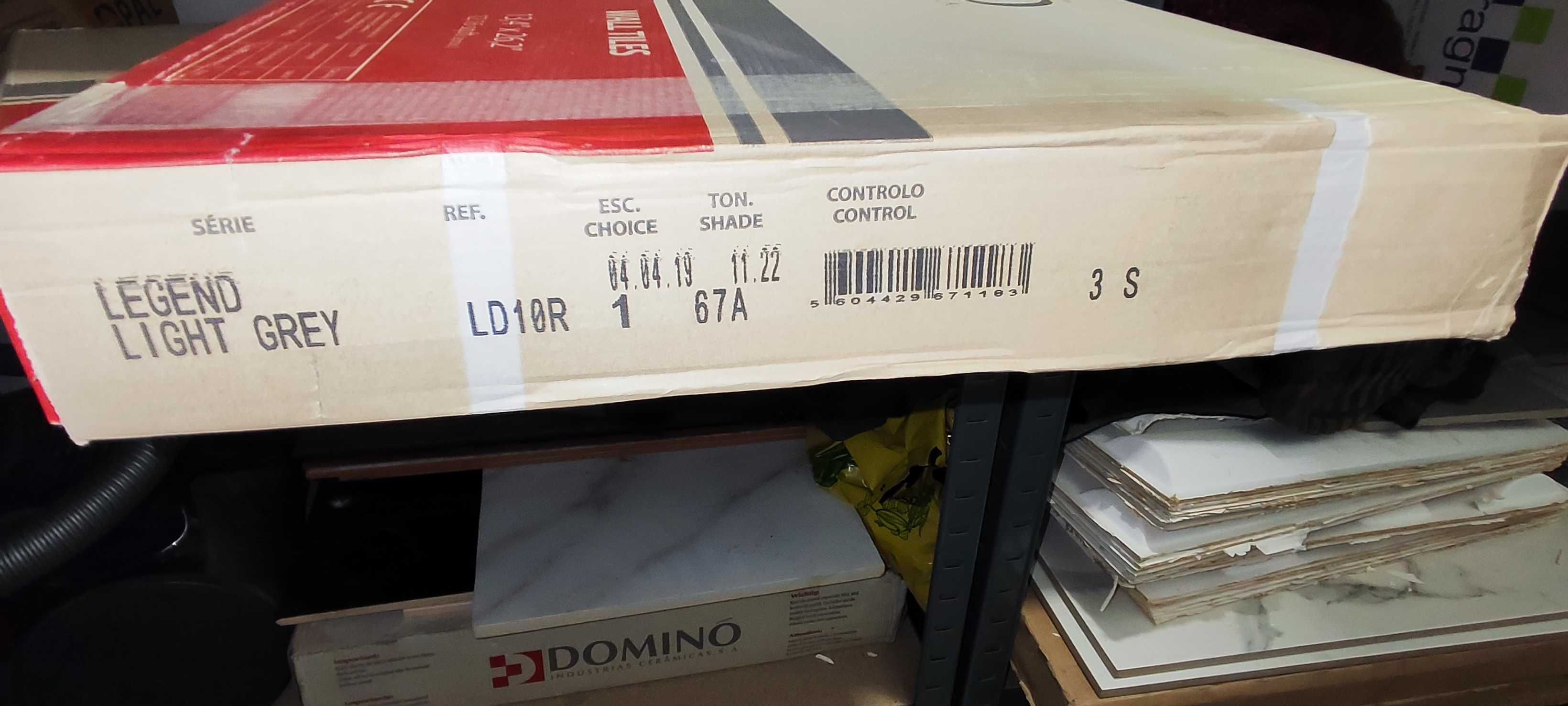 Cerâmicos restos de stock
